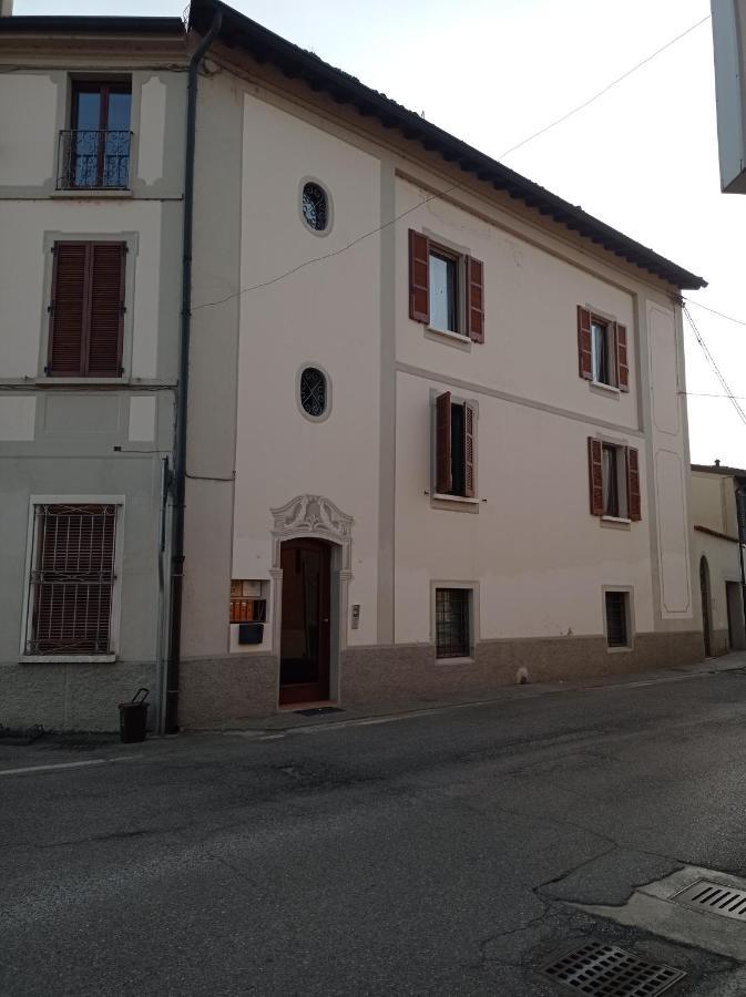 House Piazza Vittoria Apartman Medole Kültér fotó